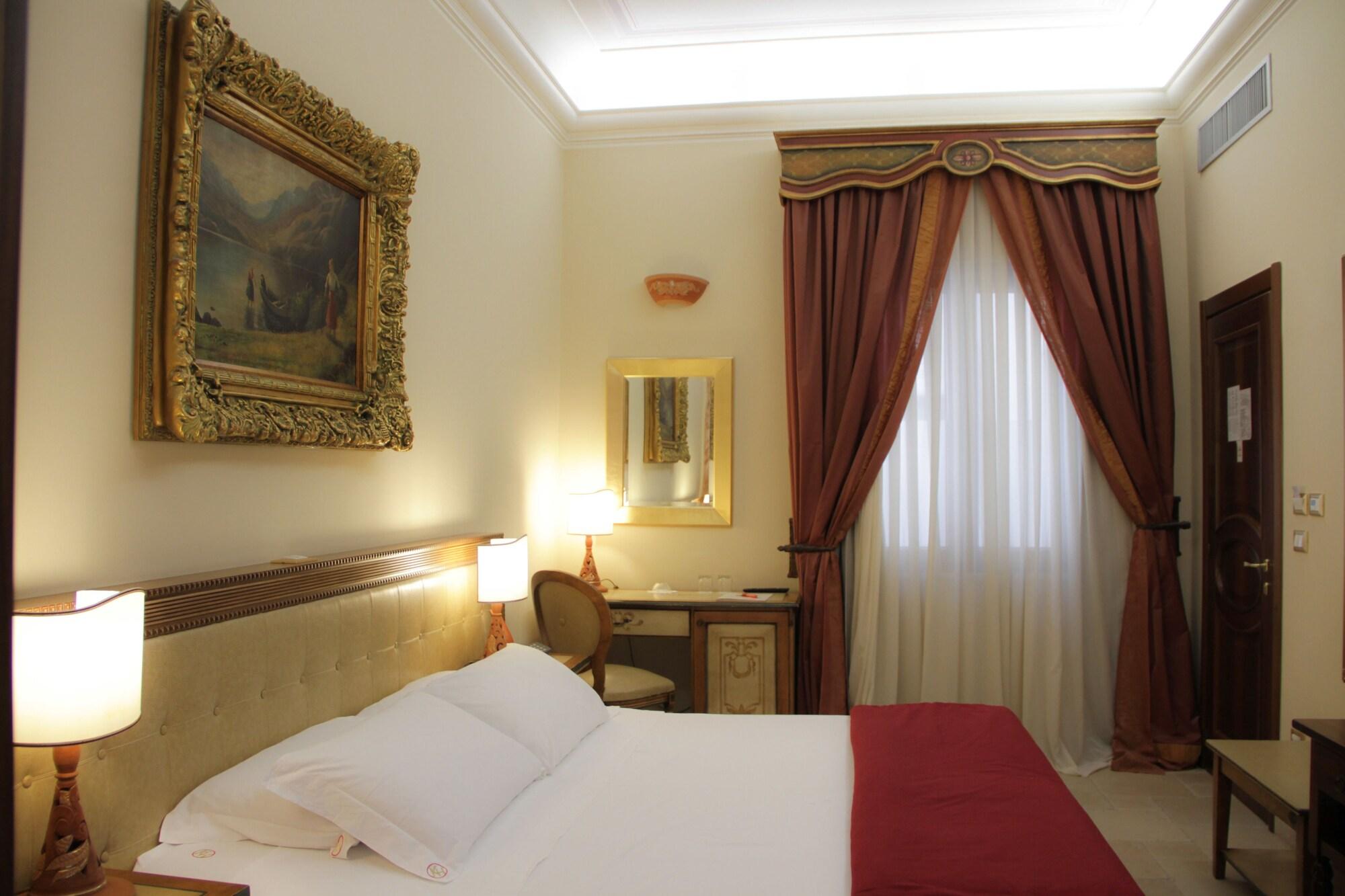 Kelina Charme Hotel By Cantine Due Palme Cellino San Marco Eksteriør bilde
