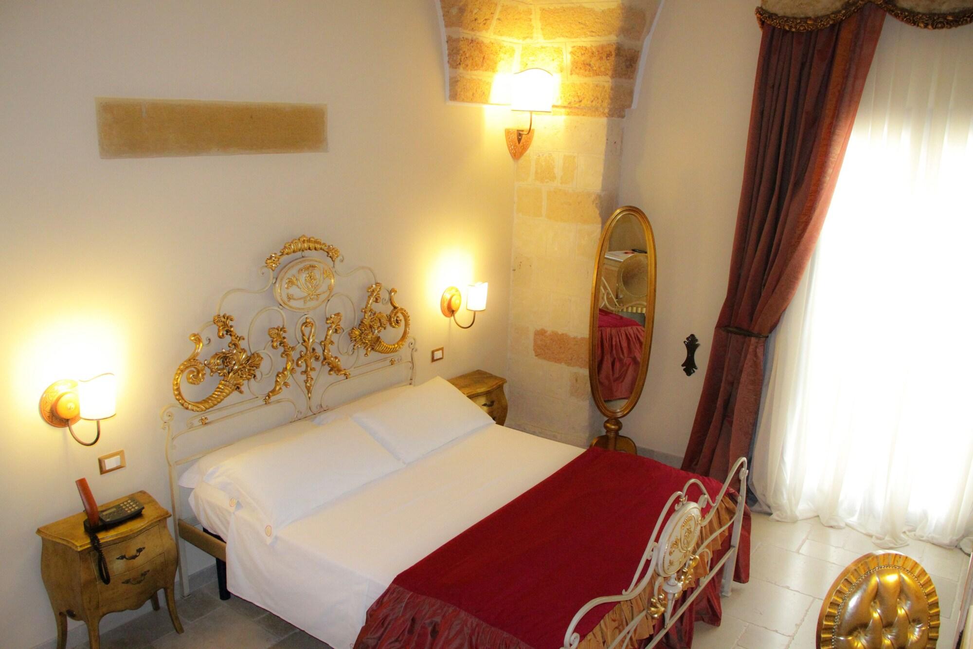 Kelina Charme Hotel By Cantine Due Palme Cellino San Marco Eksteriør bilde