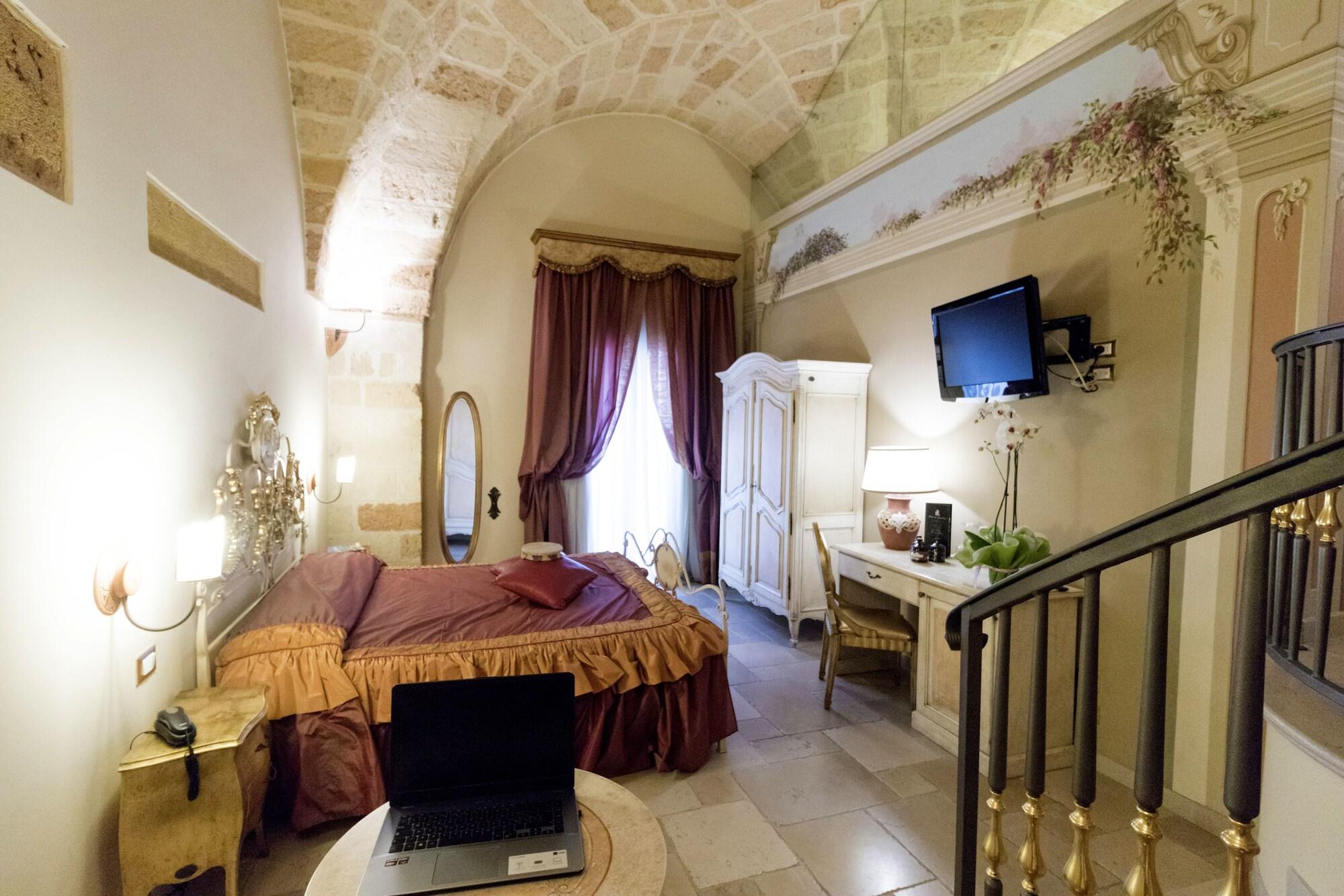 Kelina Charme Hotel By Cantine Due Palme Cellino San Marco Eksteriør bilde